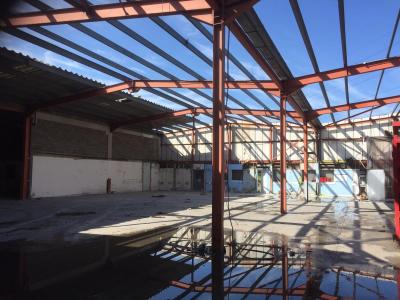100 ft x 200 ft x 20 ft - Used Steel Building
