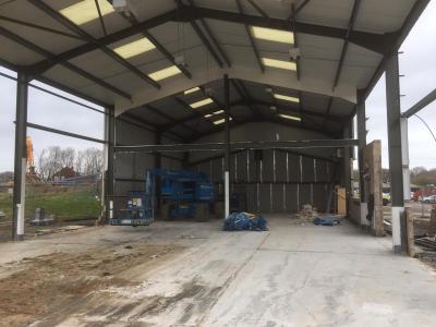 80 ft x 40 ft x 22 ft - (24.4m x 12.2m x 6.7m) Usd Steel Building