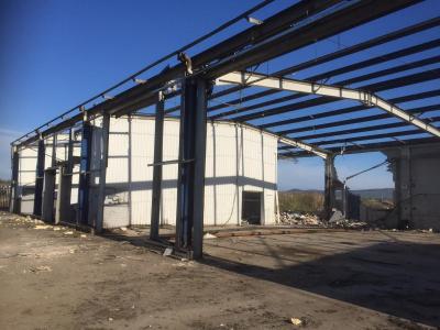 140 ft x 60 ft x 15 ft Used Steel Building
