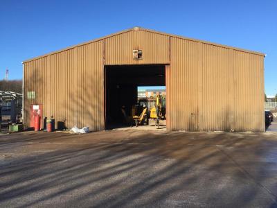 55 ft x 60 ft x 17 ft - (16.m x 18.3m x 5.2m) - FOLDAWAY