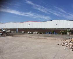 100 ft x 200 ft x 20 ft - Used Steel Building