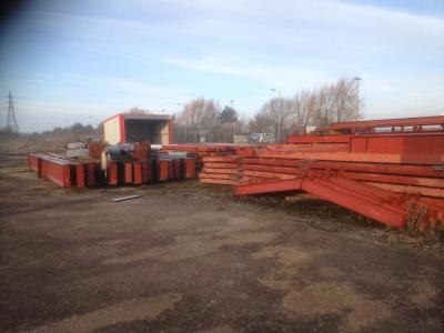 320 ft x 65 ft x 26 ft - Used Steel Frame