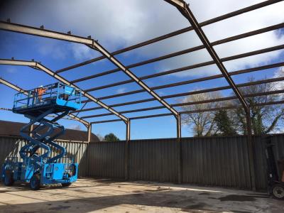 60 ft x 54 ft x 18 ft - (18.3m x 16.5m x 5.5m) Used Steel Building