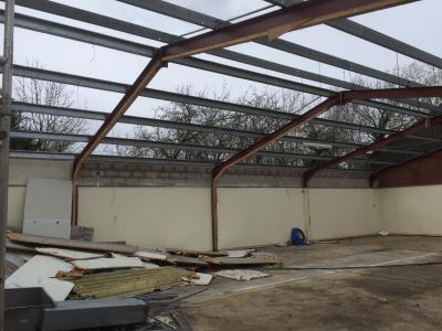 65 ft x 40 ft x 12 ft - (20m x 12.2m x 3.7m) Used Steel Building