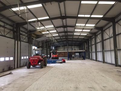 200 ft x 47 ft x 20 ft - (61m x 14.3m x 6.1m) Used Steel Building For Sale